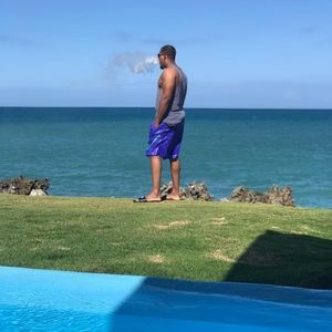 Meet your Posher, Frank felix